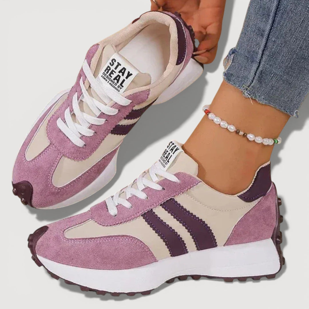 VICKY – PLATFORM TRAINERS