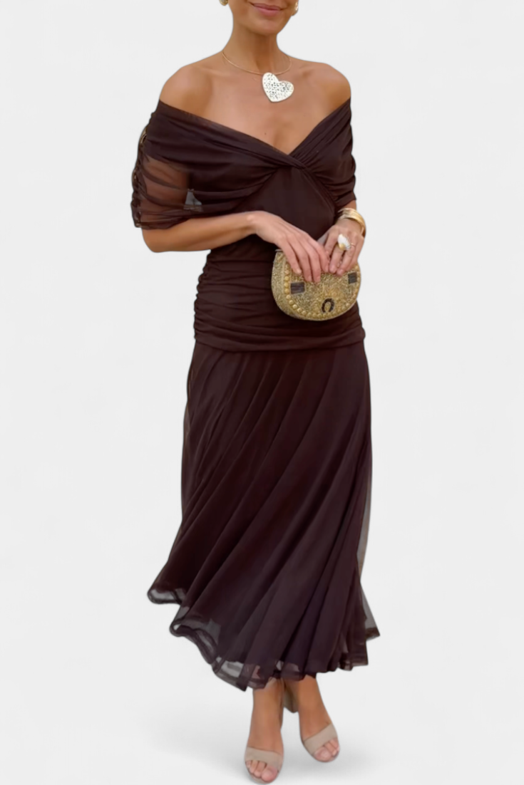 LALUNA | Elegant Dress With V-Neckline