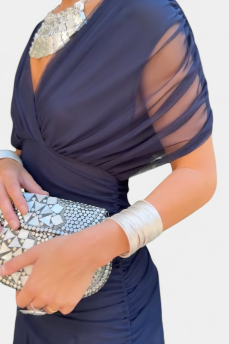 LALUNA | Elegant Dress With V-Neckline