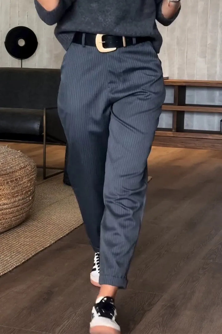 MATHILDA | Elegant, figure-flattering striped trousers